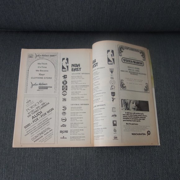 Hoop Official NBA Program Magazine Portland vs Boston Program 1977 Program - Picture 13 of 13